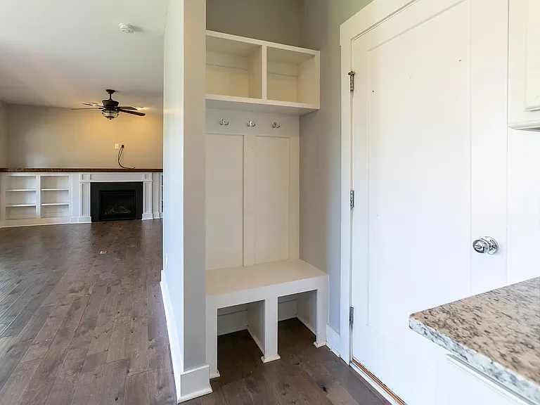 208 Tyner Loop Cir — Photo 11