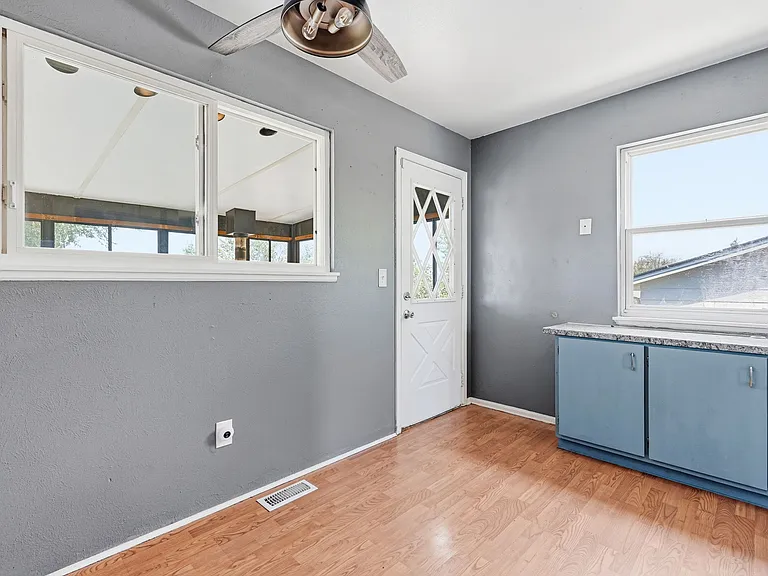 16078 E 17th Pl — Photo 7