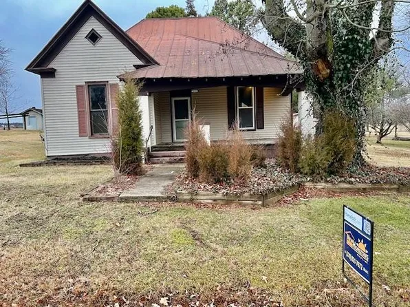 15311 State Highway 120 E, Slaughters, KY 42456