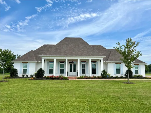 277 Links Dr, Alexandria, LA 71303