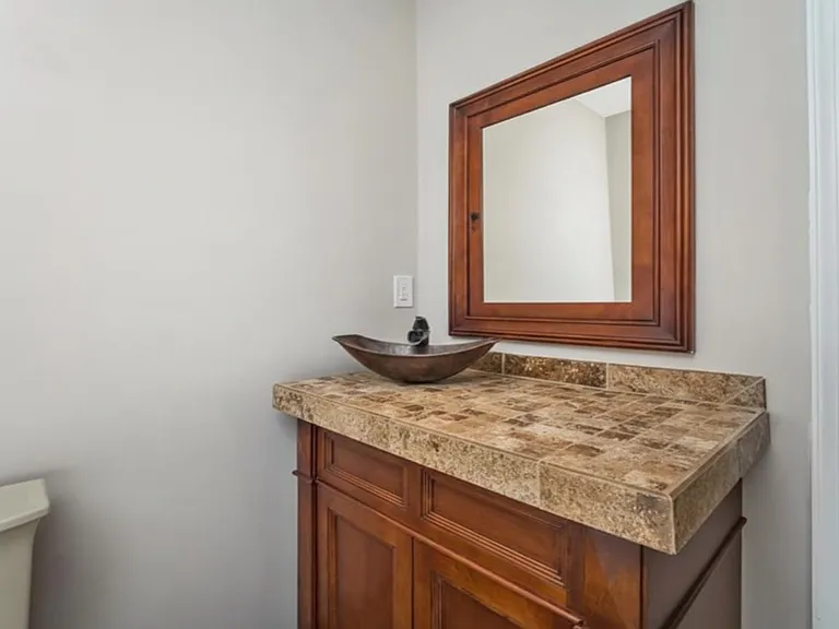3027 Grandy Ave — Photo 3