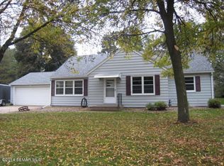 1061 Anderson Pl, Owatonna, MN 55060