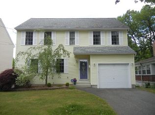 113 Appleton St, Springfield, MA 01108