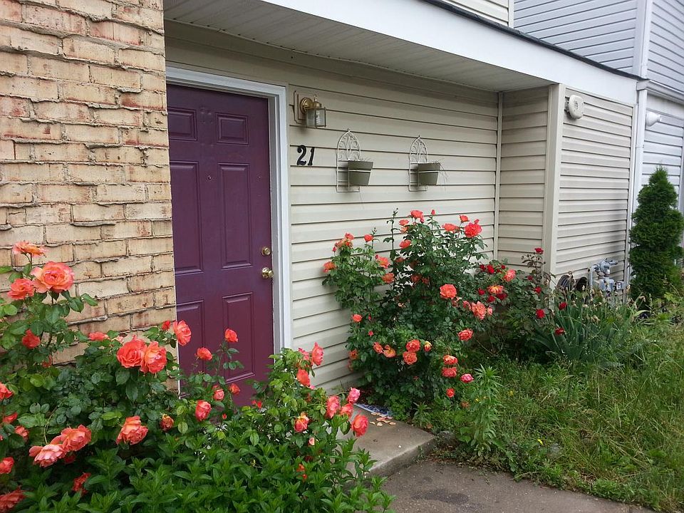 1st image of 21 Egret Ct