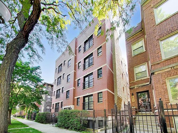 2nd image of 6835 S Cornell Ave APT 2S