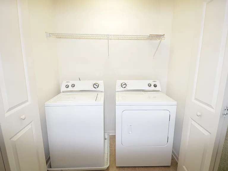 11900 Riley Dr #2 — Photo 17