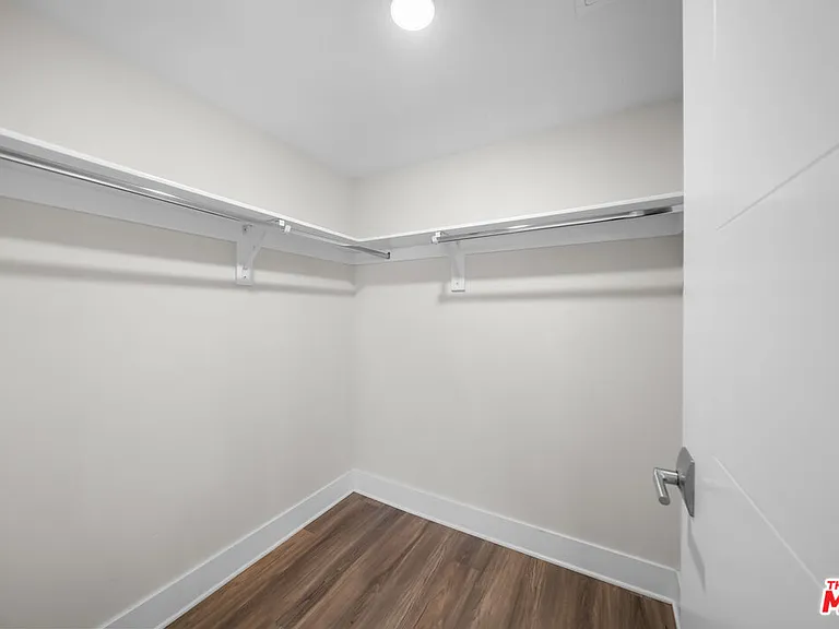 5030 Rosewood Ave #304 — Photo 18