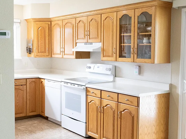 782 E Whispering Pine Dr — Photo 4