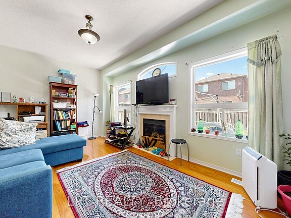 4th image of 30 Ranchero Dr