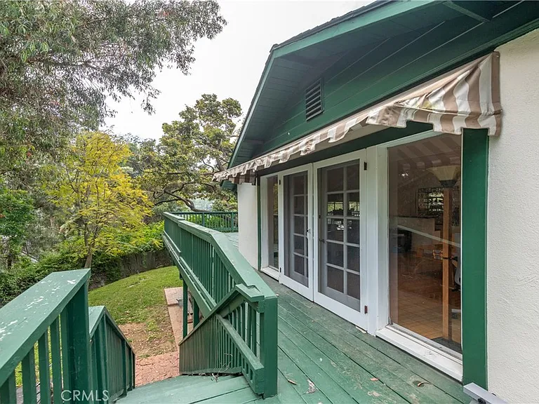 11446 Amanda Dr — Photo 24