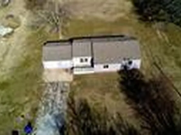 600 N East St, Caney, KS 67333
