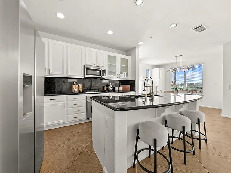 6340 Oleander Way — Photo 15