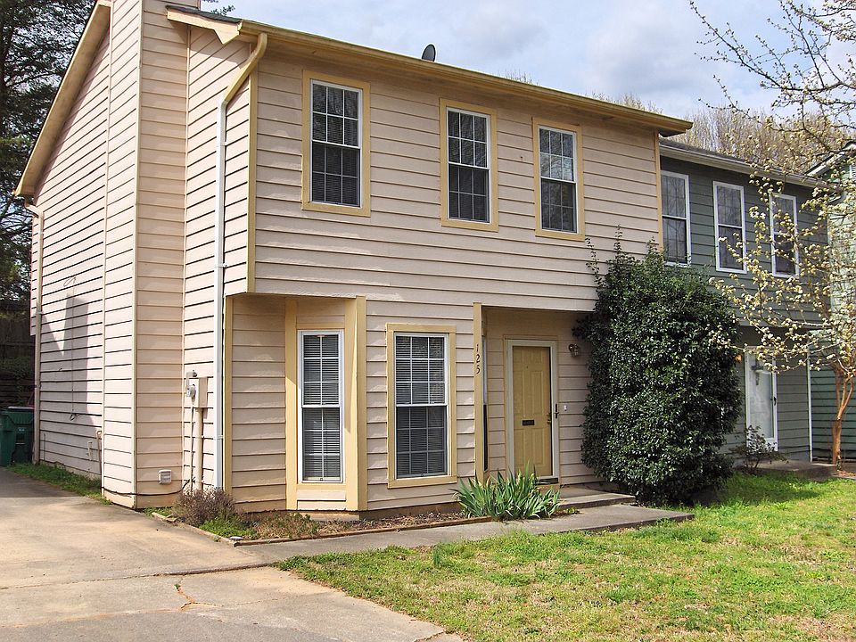 1st image of 125 Woodberry Ct