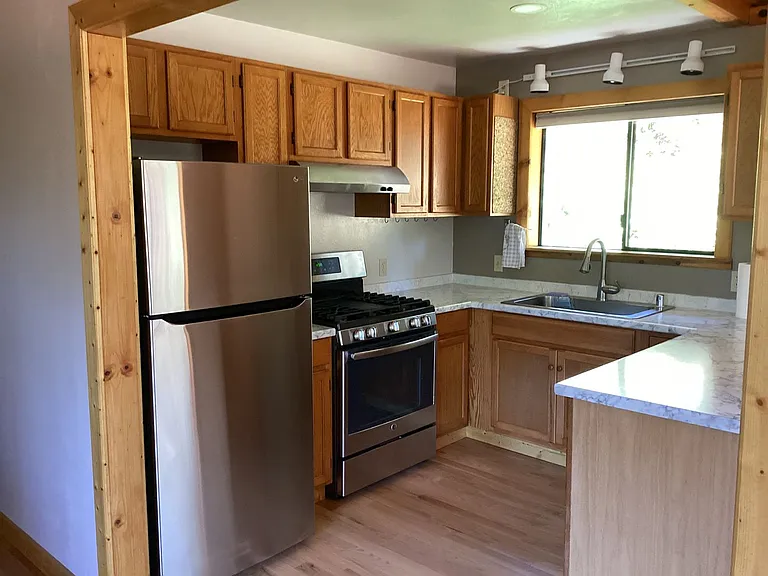 1920 Redwood Dr — Photo 14