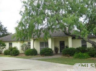 103 Hayden Rd, Pleasanton, TX 78064