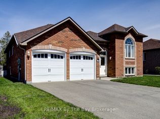 420 Ramblewood Dr, Wasaga Beach, ON L9Z1P3