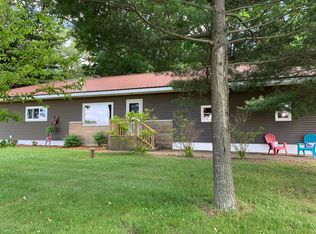18841 M 60, Three Rivers, MI 49093