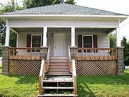 1st image of 822 Easton St