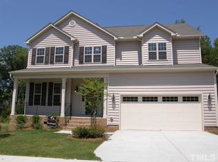 1009 Daybreak Bluff Dr, Cary, NC 27519