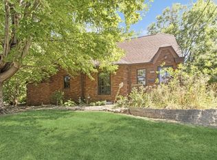 1211 65th St, Windsor Heights, IA 50324