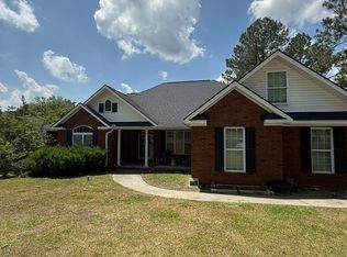 1205 Columbus Dr, Statesboro, GA 30458