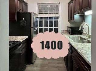 8 Rebecca Ct, Hampton, VA 23666