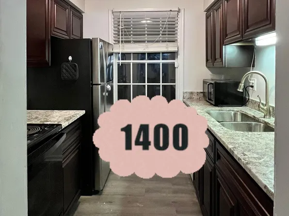 8 Rebecca Ct, Hampton, VA 23666