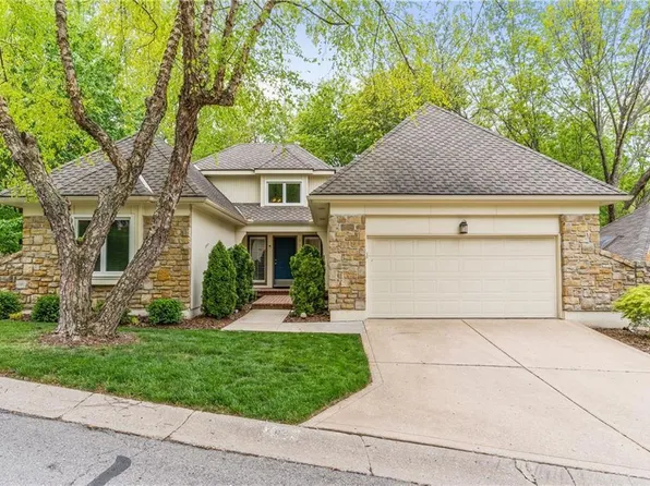 112 W 123rd Ter, Kansas City, MO 64145