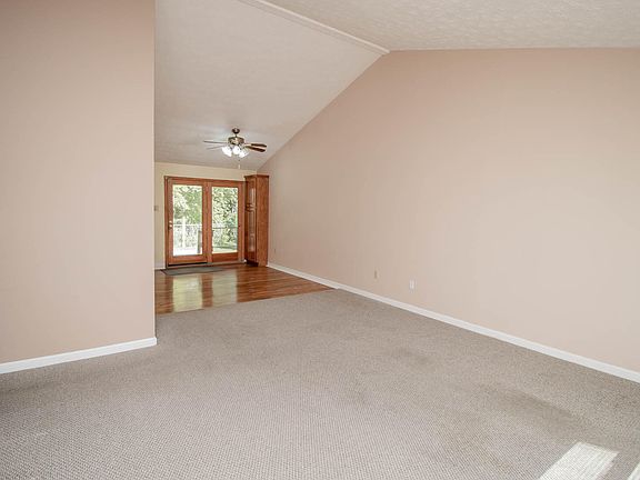 5th image of 2297 Shannon Ct