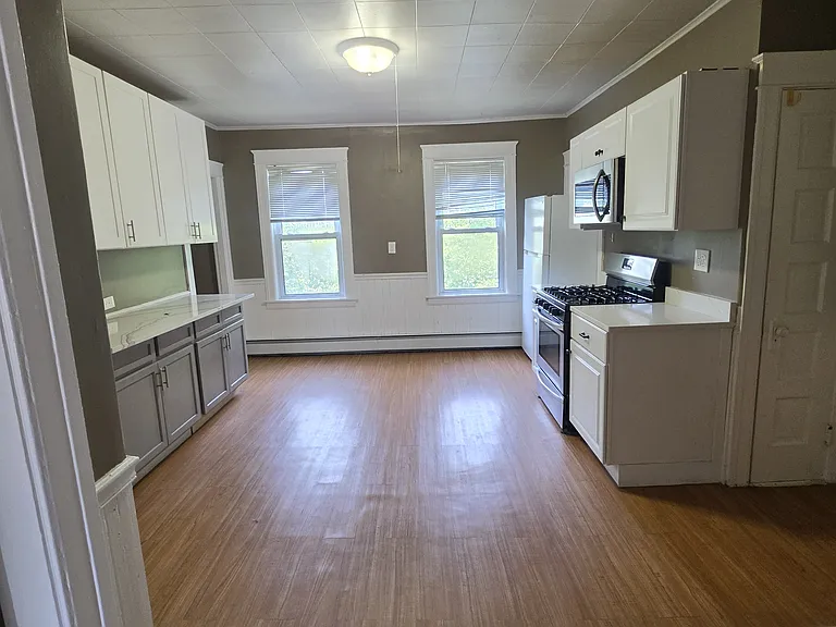 282 Hamilton St #3 — Photo 8