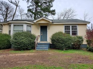 914 Booker St, Gadsden, AL 35903