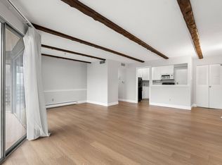 53 Melrose St APT 2B, Melrose, MA 02176
