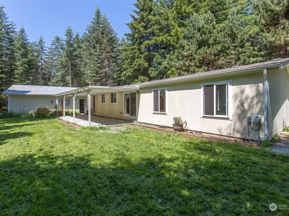 212 Fasola Road, Sequim, WA 98382