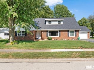 104 Andover Dr, Springfield, IL 62704