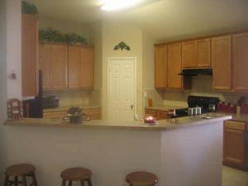 4th image of 615 Bushdale Dr