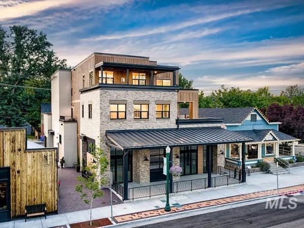 148 E State Street Eagle #200, Eagle, ID 83616