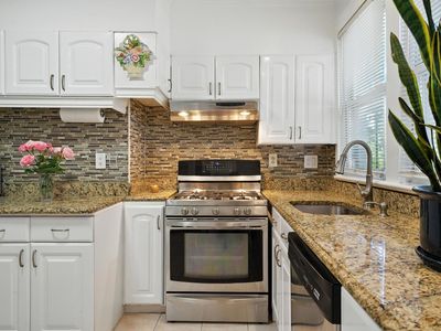 18 Laidlaw Ave, Jersey City, NJ, 07306