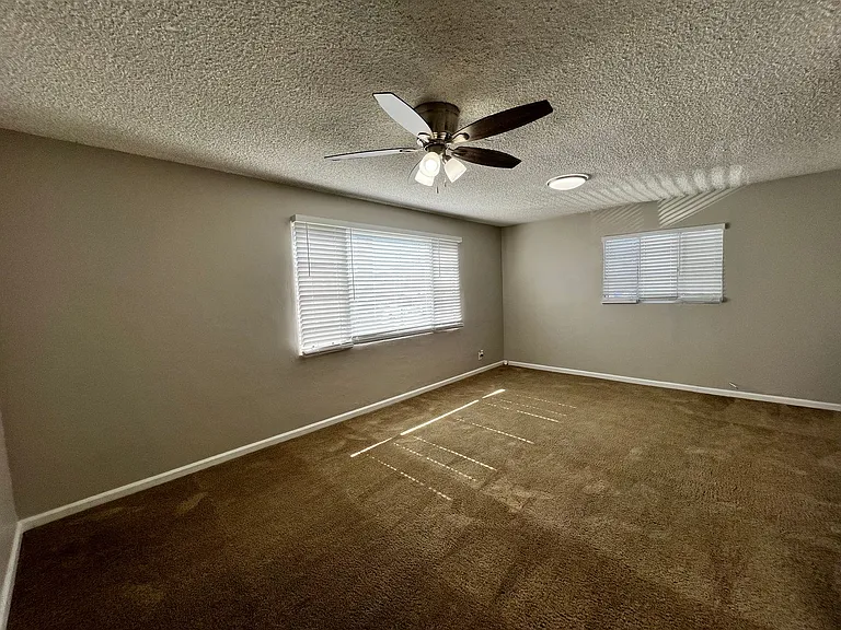 1017 Pacific Ave Long Beach, Ca 90813 — Photo 14