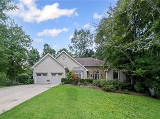 1820 Azalea Springs Trl, Roswell, GA 30075