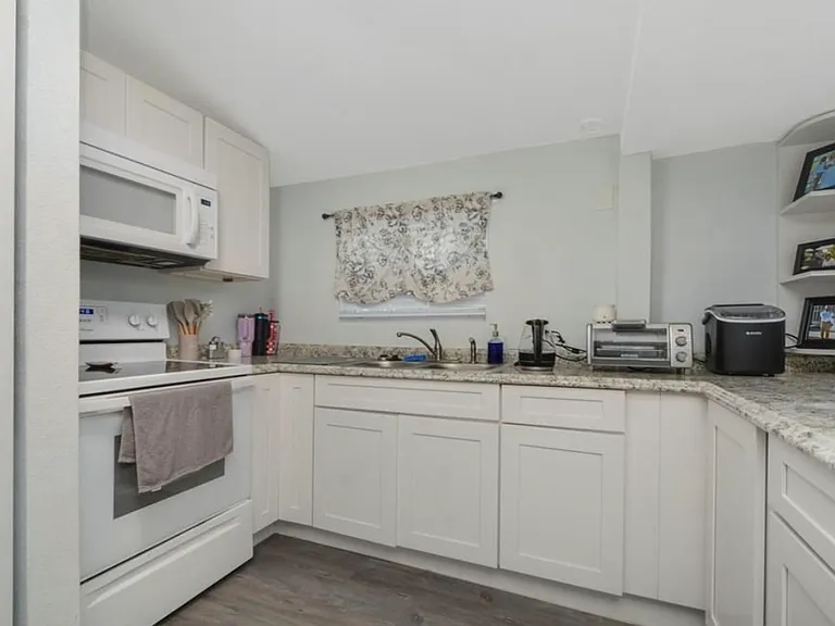 1202 Missouri Ave #B — Photo 1