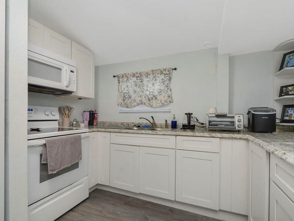 1st image of 1202 Missouri Ave #B
