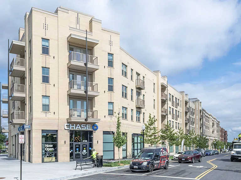 Crest At Skyland Town Center — Photo 3