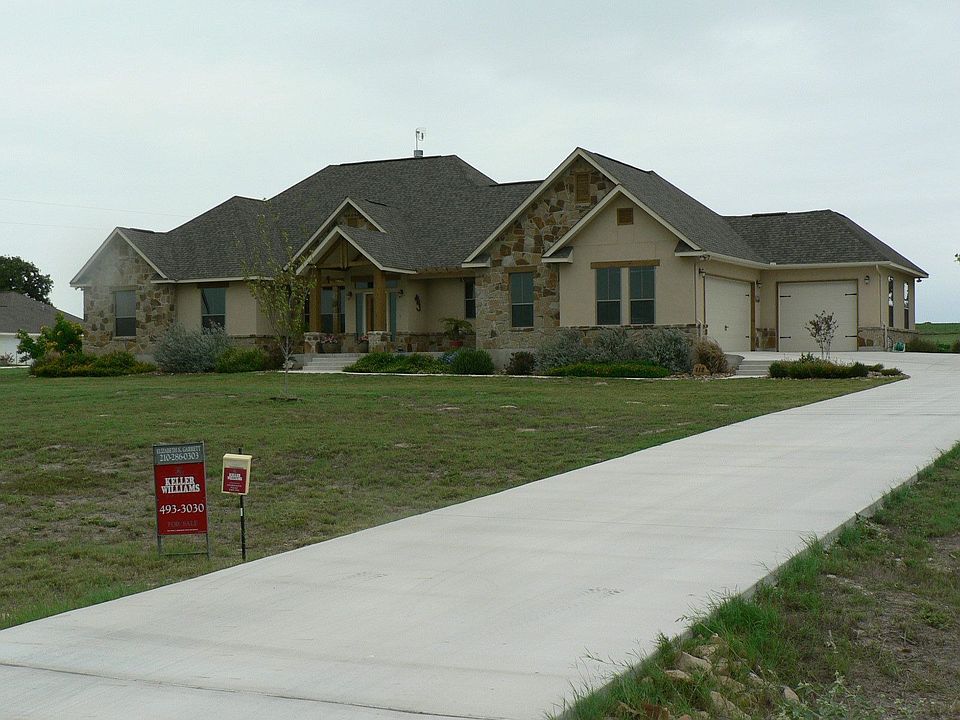 2nd image of 112 Scenic Hills Dr