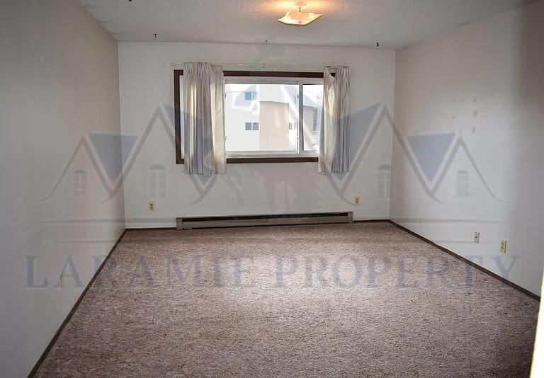 1537 Person St #4 — Photo 5