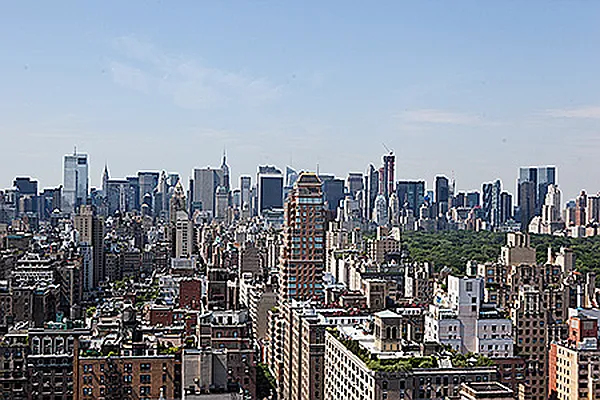 Sold by Adriana Arciello, LREB | media 5