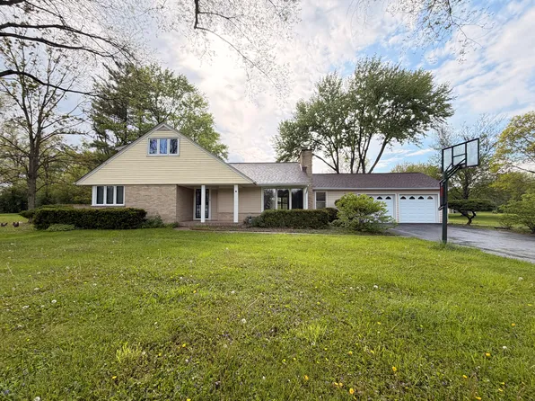 5111 N Arlington Heights Rd, Long Grove, IL 60047