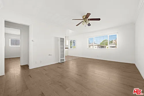 1032 S Bedford St #3 Photo 1