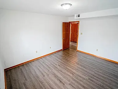 610 W Patrick St
