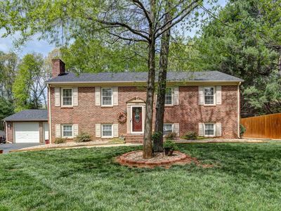105 Carriage Hill Dr, Forest, VA, 24551