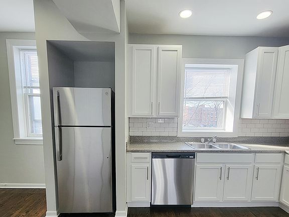 2nd image of 2018 W Estes Ave #3N